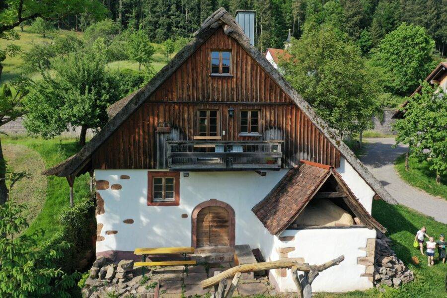 Außenaufnahme des Schwarzwald Ferienhauses Mühle