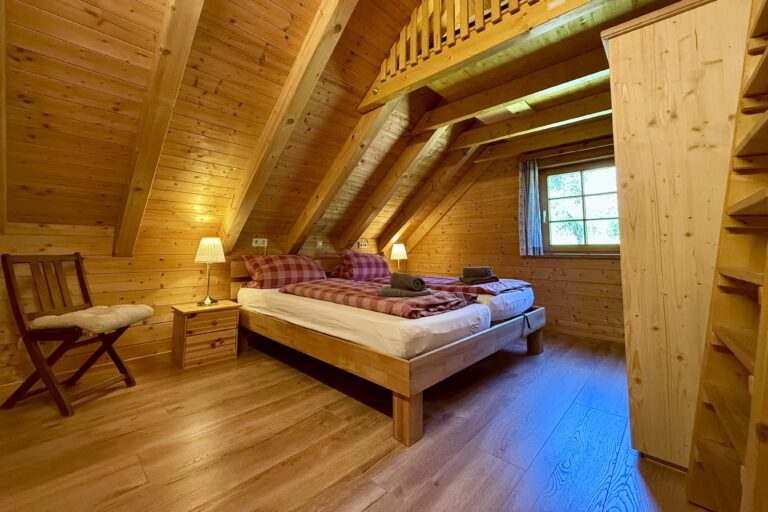 Das zweite Doppelzimmer im OG im Schwarzwald Holzhaus Ludwig