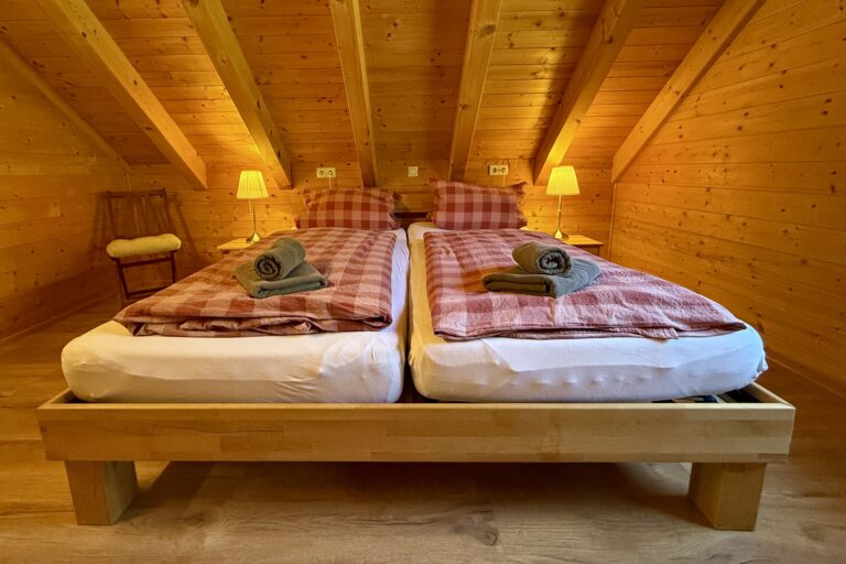 Das zweite Doppelzimmer im OG im Schwarzwald Holzhaus Ludwig