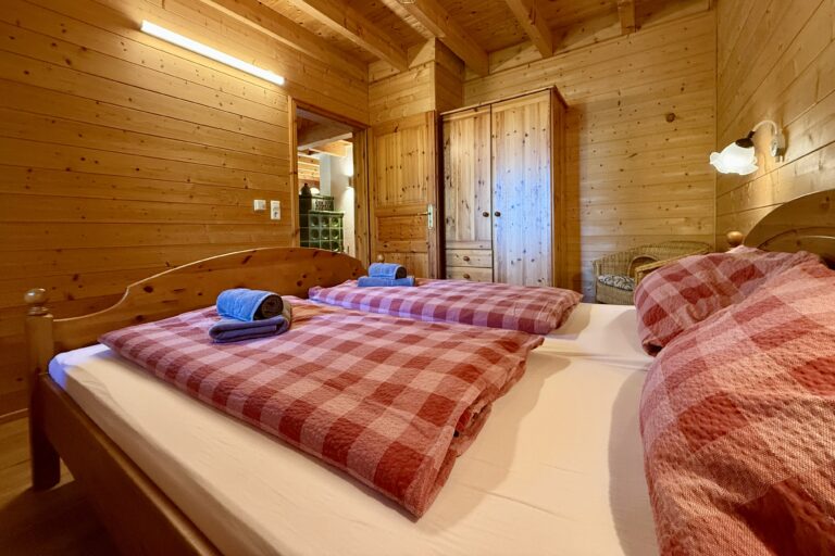 Ein Doppelzimmer im Schwarzwald Holzhaus Ludwig