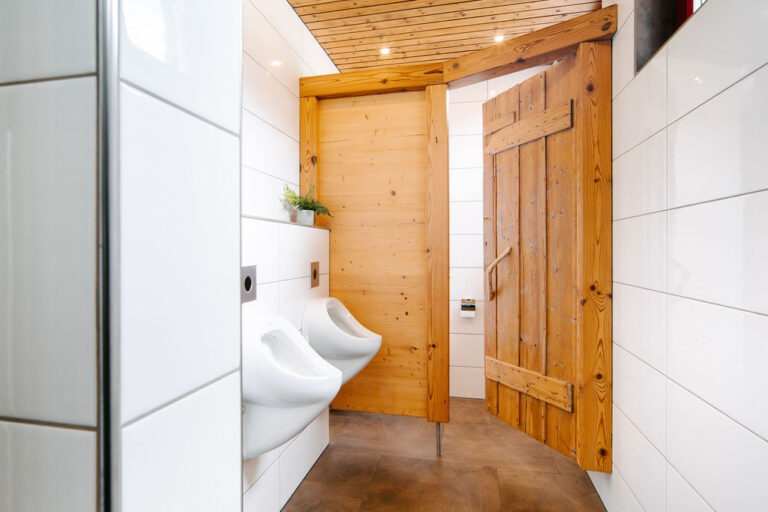 Die Herrentoilette in der EventLocation - Schlössle | Schwarzwald Urlaub