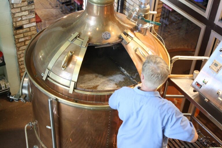 Brauerreiführung im Alpirsbacher Klosterbräu | Schwarzwald Tradition
